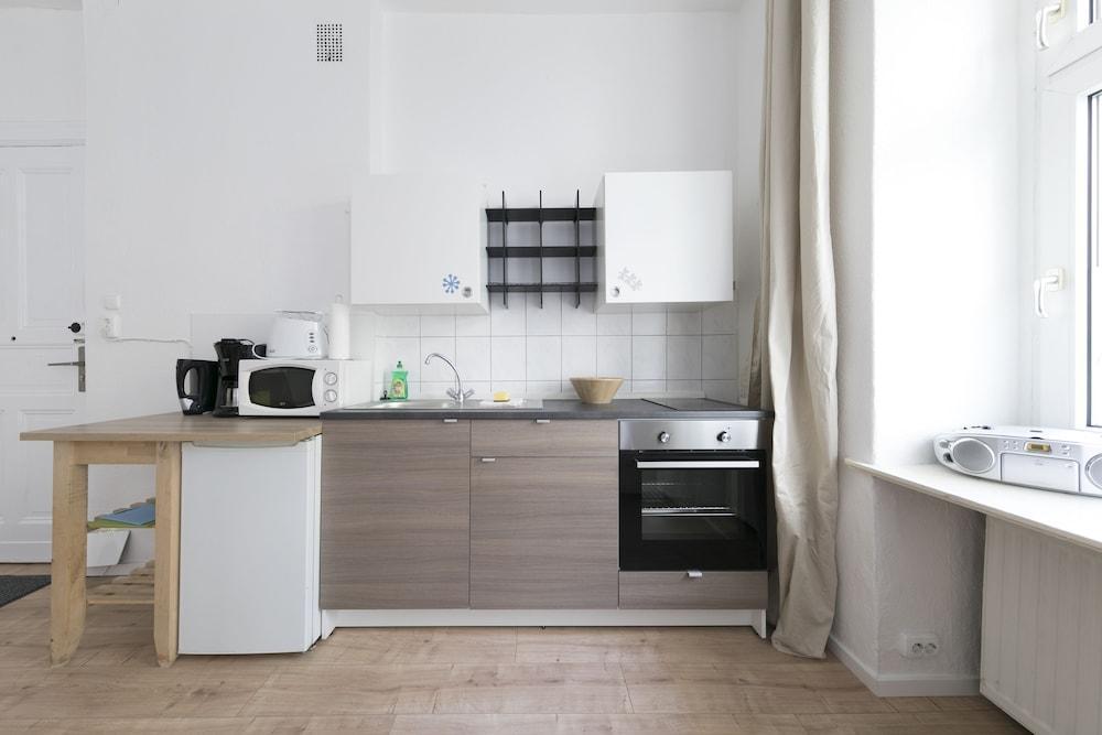 Kaiser-friedrich Strasse Hotel 3*